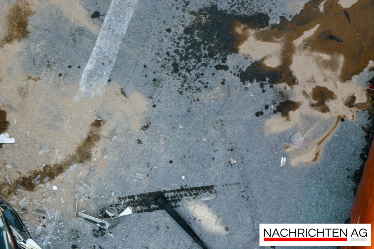 Wilder Verkehrsrüpel: Polizei schießt nach Flucht auf der A92!